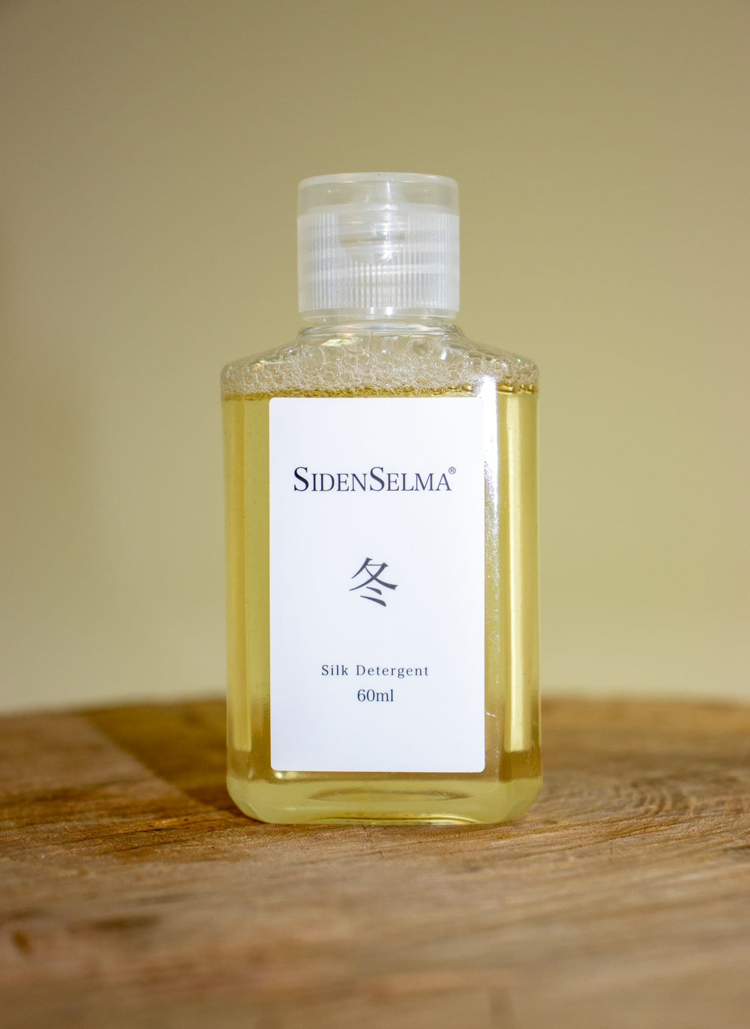 Tvättmedel för siden 60 ml